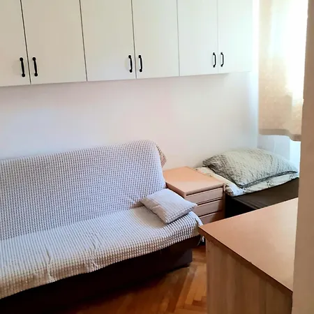 By Kino Femina Ostello Varsavia