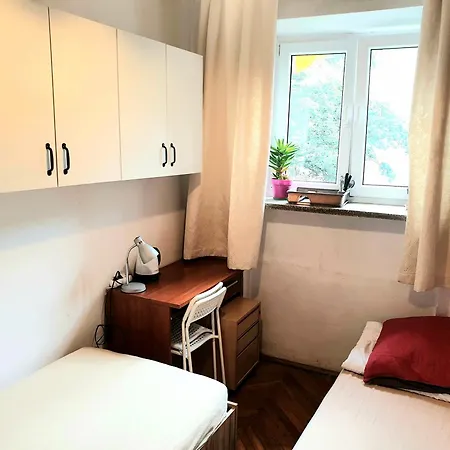 Hostel By Kino Femina *