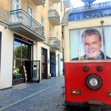 By Kino Femina * Varsavia