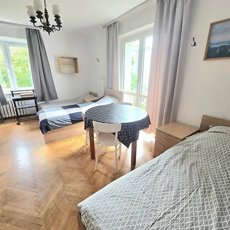 By Kino Femina Albergue