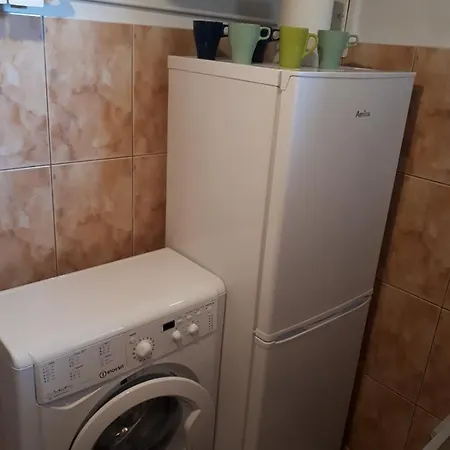 By Kino Femina Ostello Varsavia