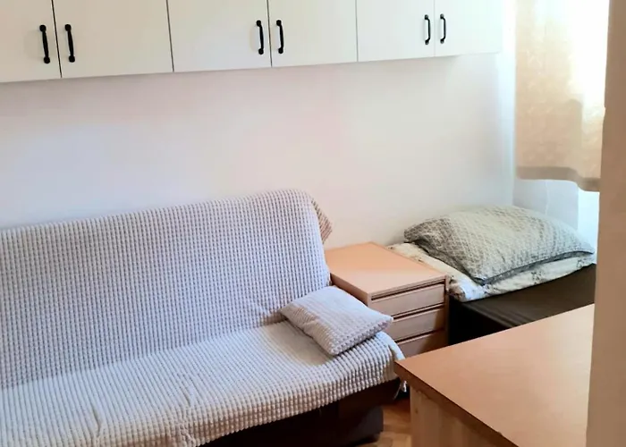 By Kino Femina Apartment Warsaw