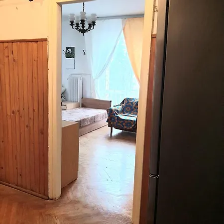 Vandrerhjem By Kino Femina *